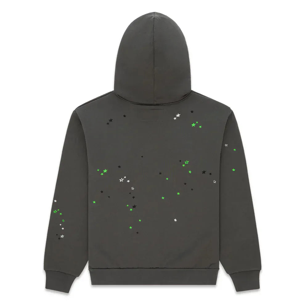 The Sp5der “P!nk! Hares the Slime” Hoodie is an olive green 440GSM heavyweight pullover featuring signature spider-web accents—ideal for making a bold streetwear statement.